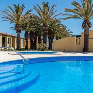 Con Piscina Y Terraza En Ciutadella, Cala En Blanes Apartamento